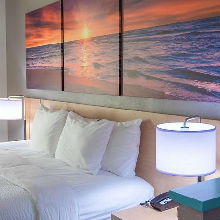 Days Inn&Suites by Wyndham Savannah North I-95 Port Wentworth Bagian luar foto
