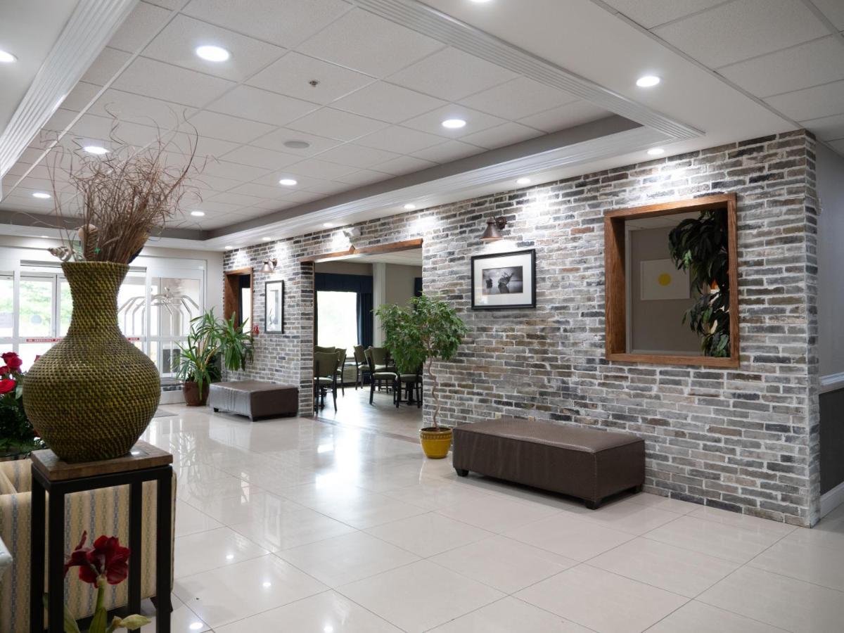 Days Inn&Suites by Wyndham Savannah North I-95 Port Wentworth Bagian luar foto
