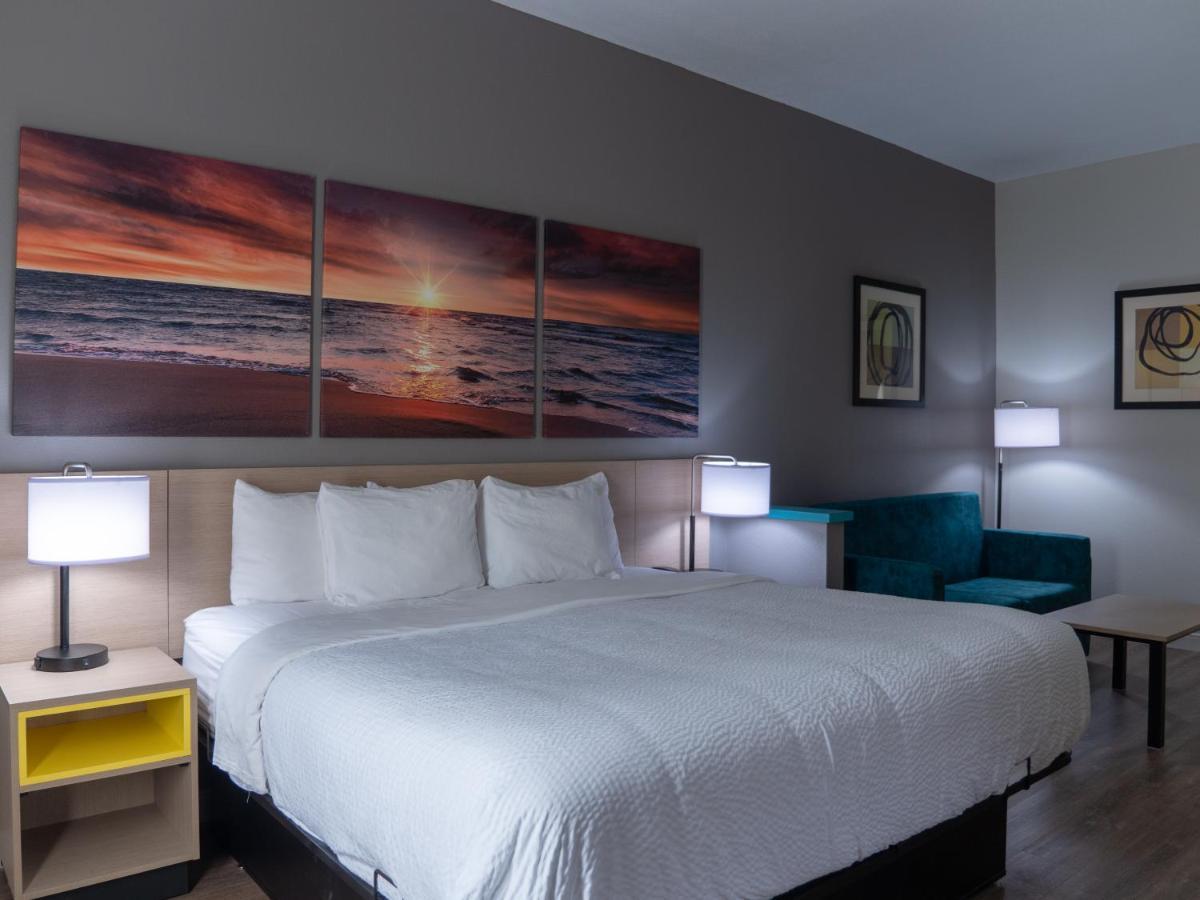 Days Inn&Suites by Wyndham Savannah North I-95 Port Wentworth Bagian luar foto