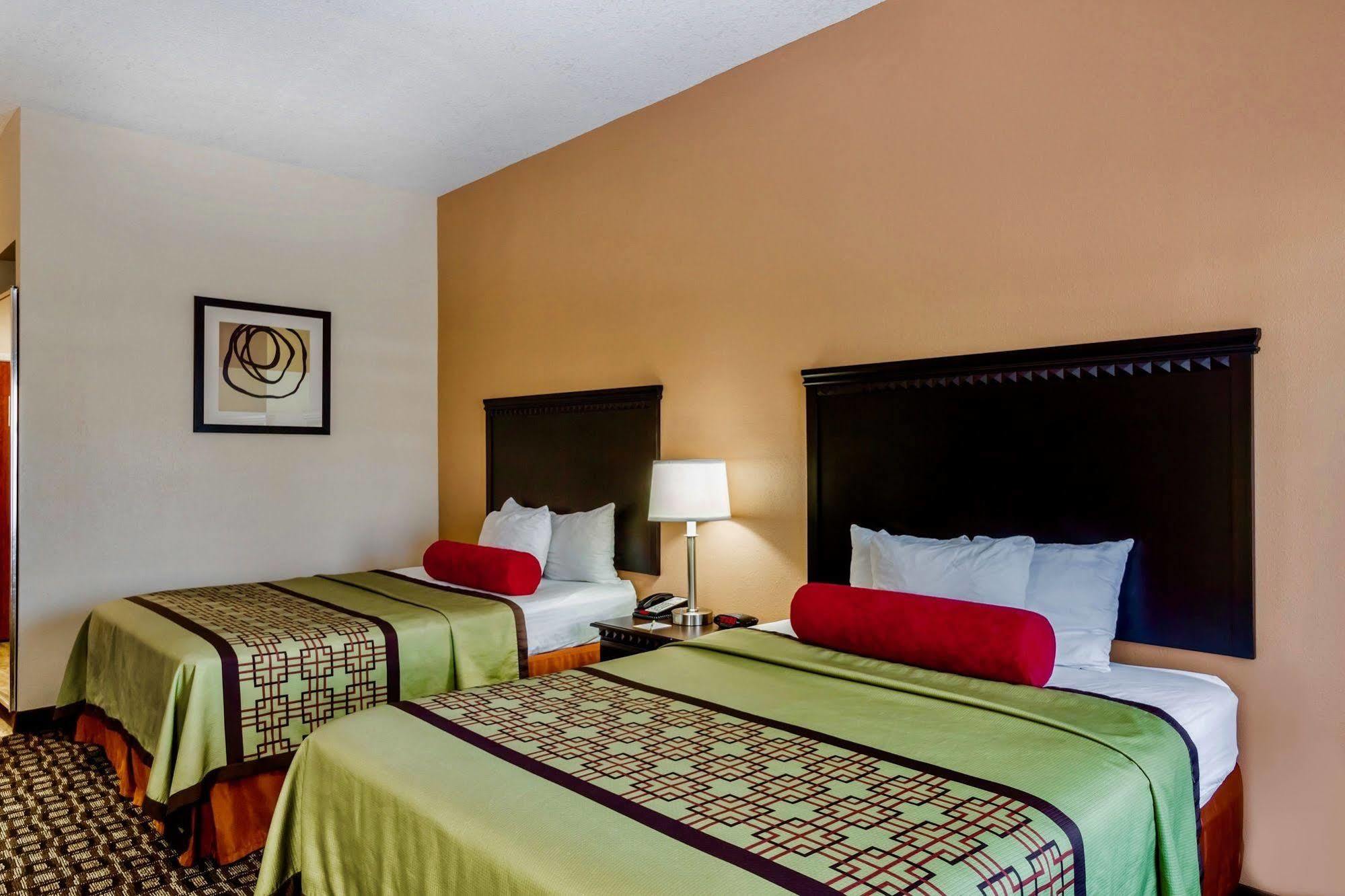 Days Inn&Suites by Wyndham Savannah North I-95 Port Wentworth Bagian luar foto